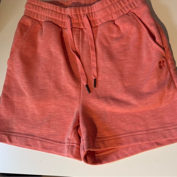 SWEATY BETTY essentials high rise sweat shorts in blush pink size XS - Picture 2 of 8